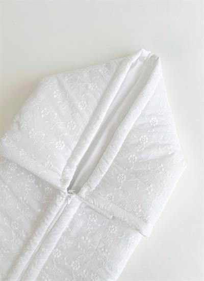 Pearly Hug Fermuarlı Battaniye Beyaz