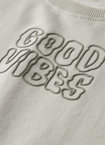 Name IT T-Shirt Krem