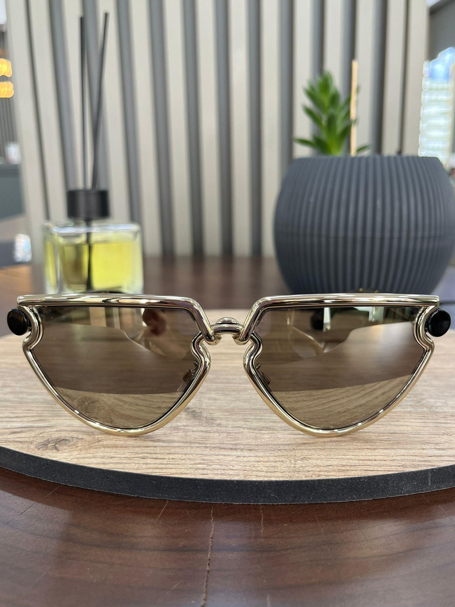 BURBERRY KADIN GÜNEŞ GÖZLÜĞÜ
