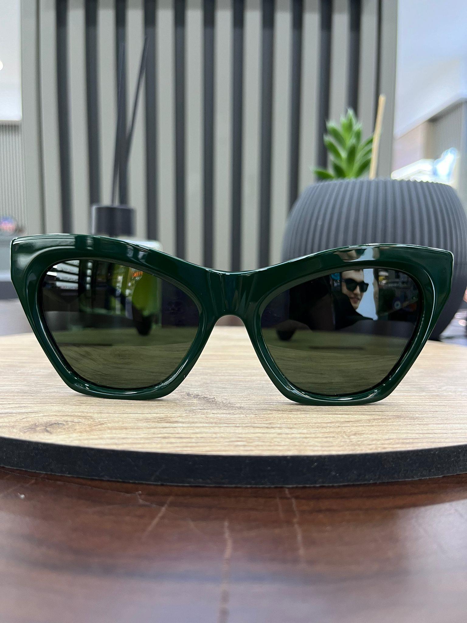 BURBERRY KADIN GÜNEŞ GÖZLÜĞÜ
