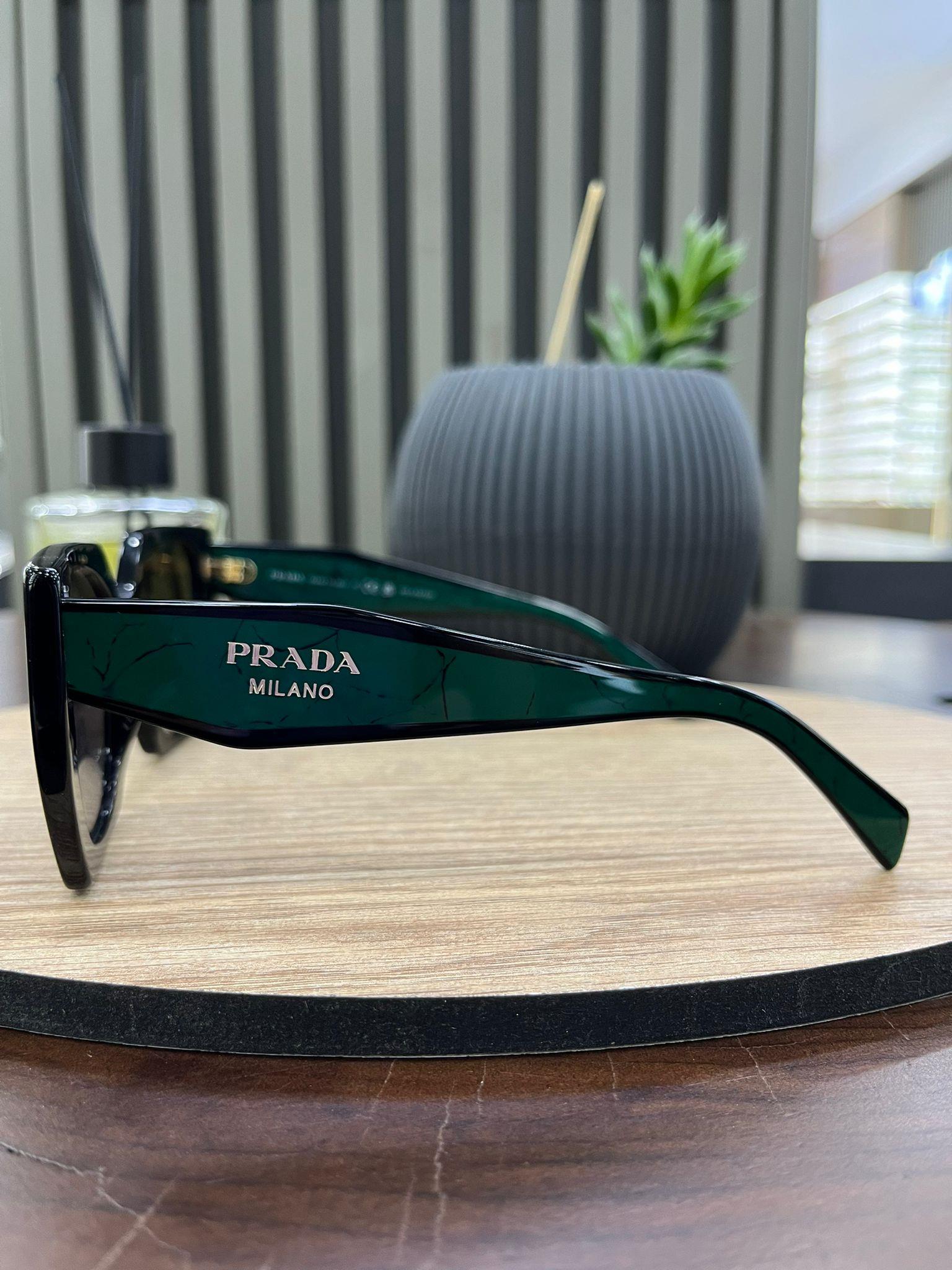 PRADA KADIN GÜNEŞ GÖZLÜĞÜ