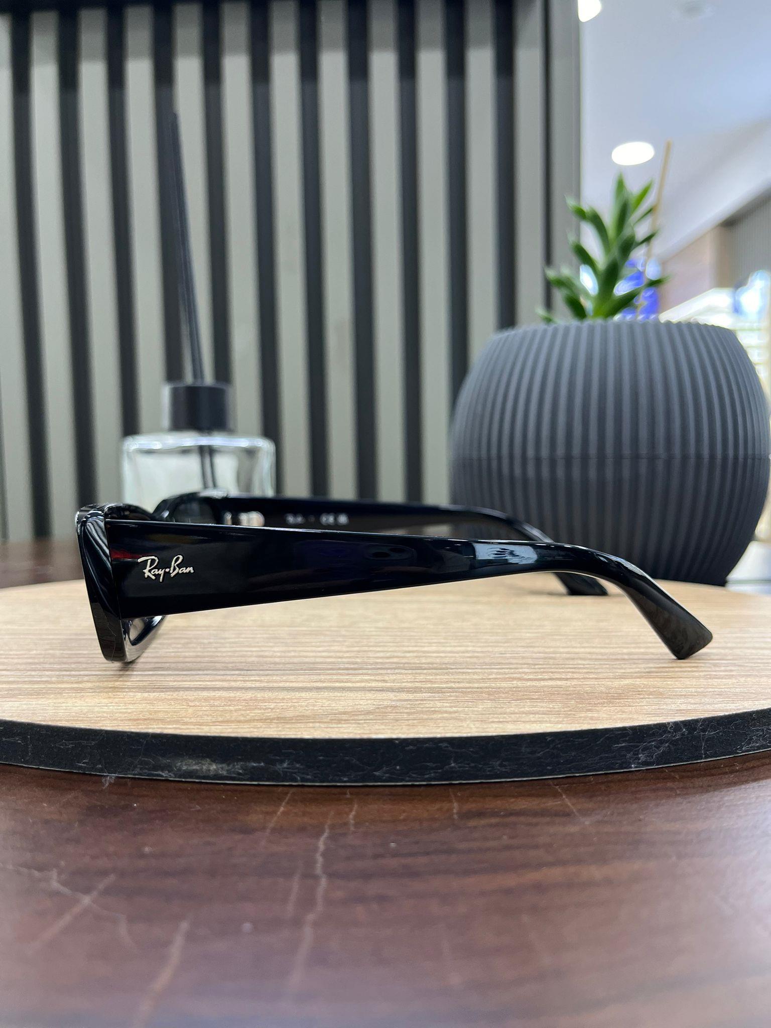 RAYBAN KADIN GÜNEŞ GÖZLÜĞÜ