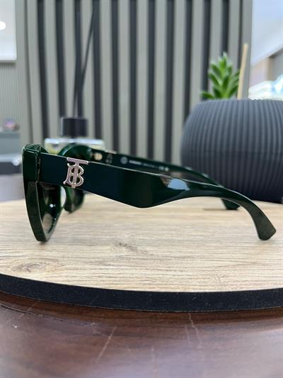 BURBERRY KADIN GÜNEŞ GÖZLÜĞÜ