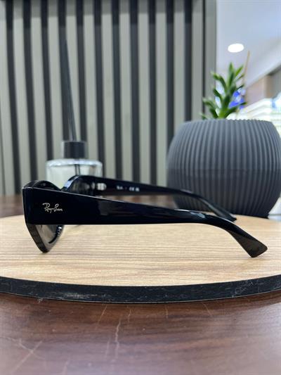 RAYBAN KADIN GÜNEŞ GÖZLÜĞÜ