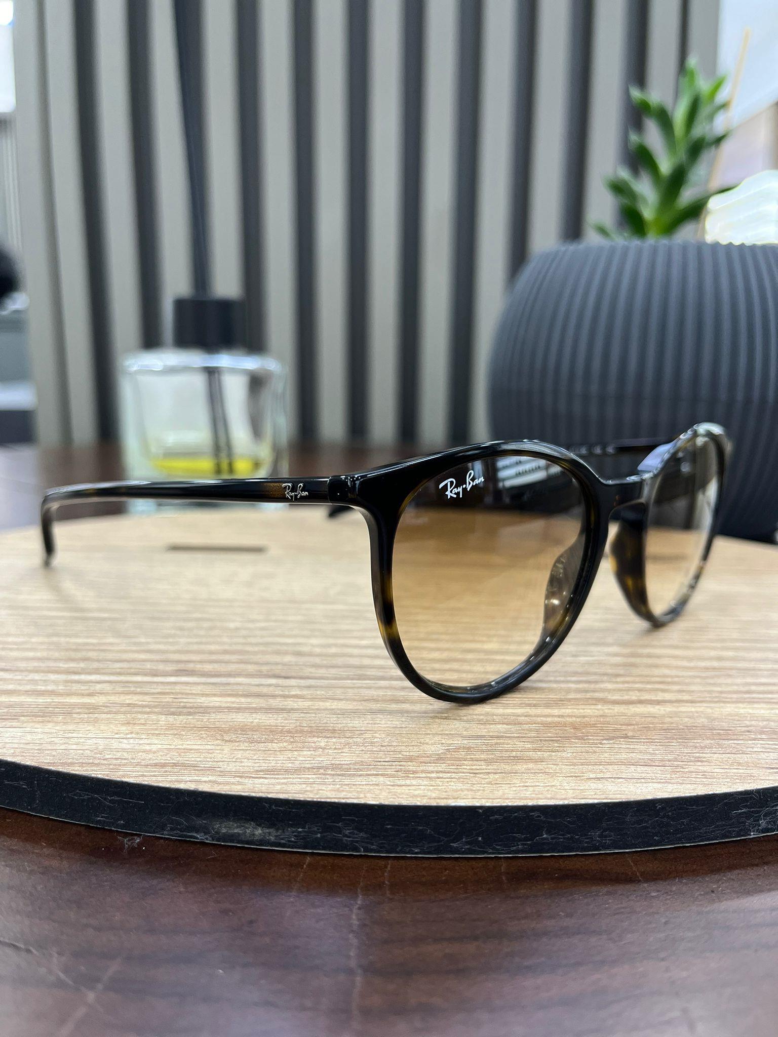 RAYBAN UNİSEX GÜNEŞ GÖZLÜĞÜ