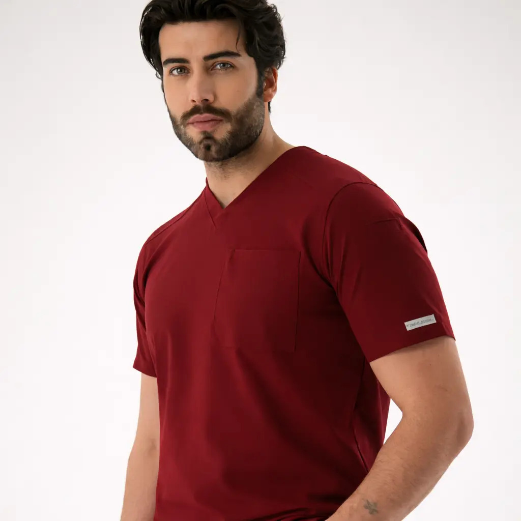 Erkek Scrubs Yıkama ve Bakım Rehberi