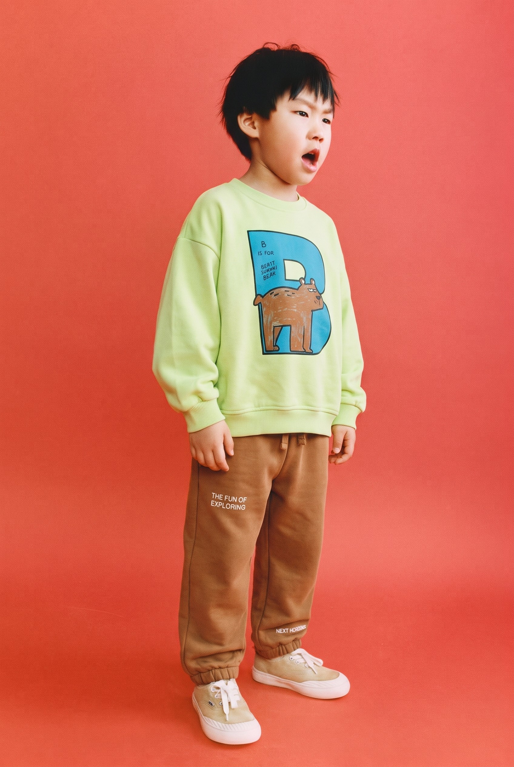 Çocuk Pamuklu Ayı Baskılı Fıstık Yeşili Sweatshirt ve Kahverengi Eşofman Altı Takımı
