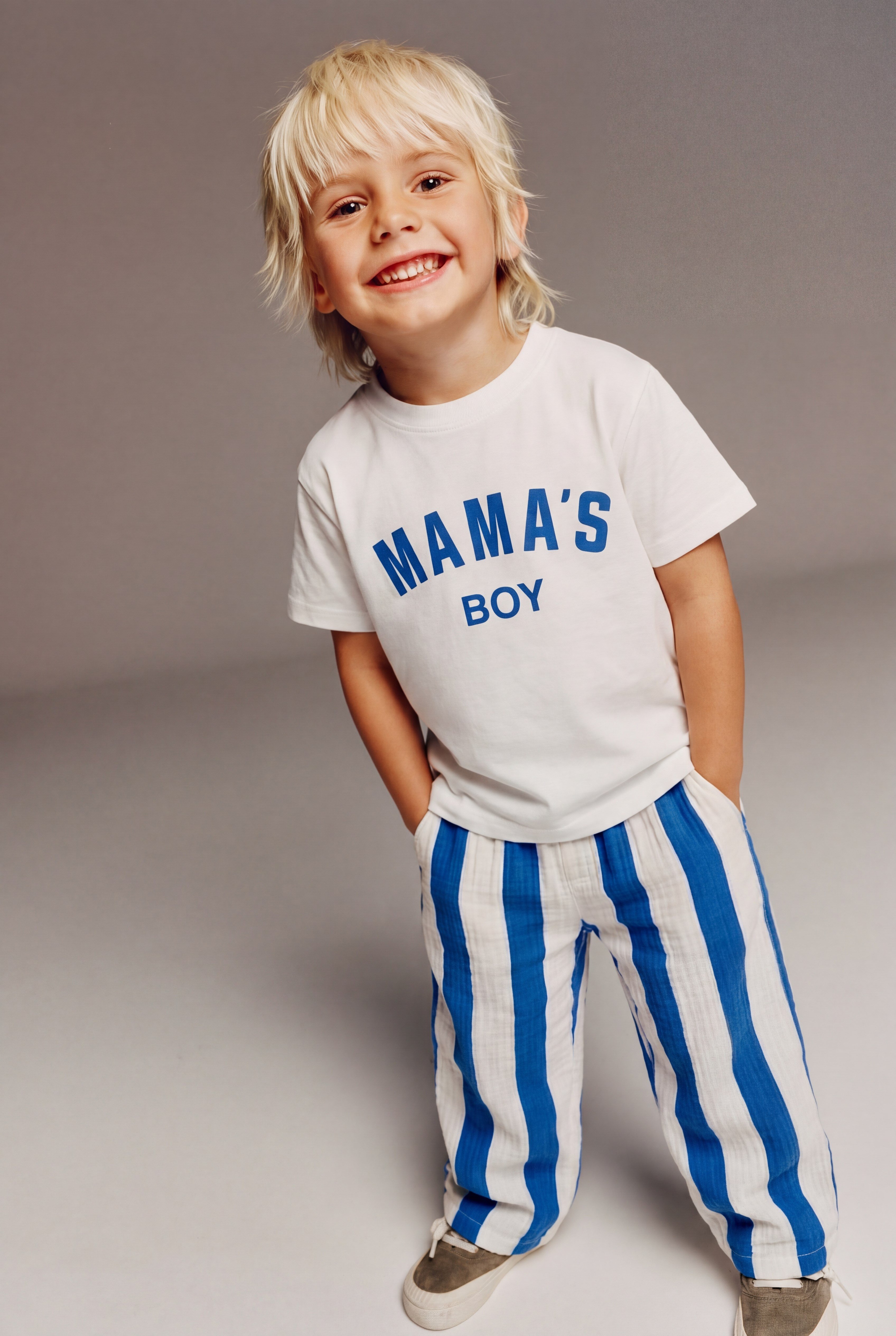 Erkek Çocuk Pamuklu Mamas Boy Baskılı T-shirt Çizgili Müslin Pantolon Takım