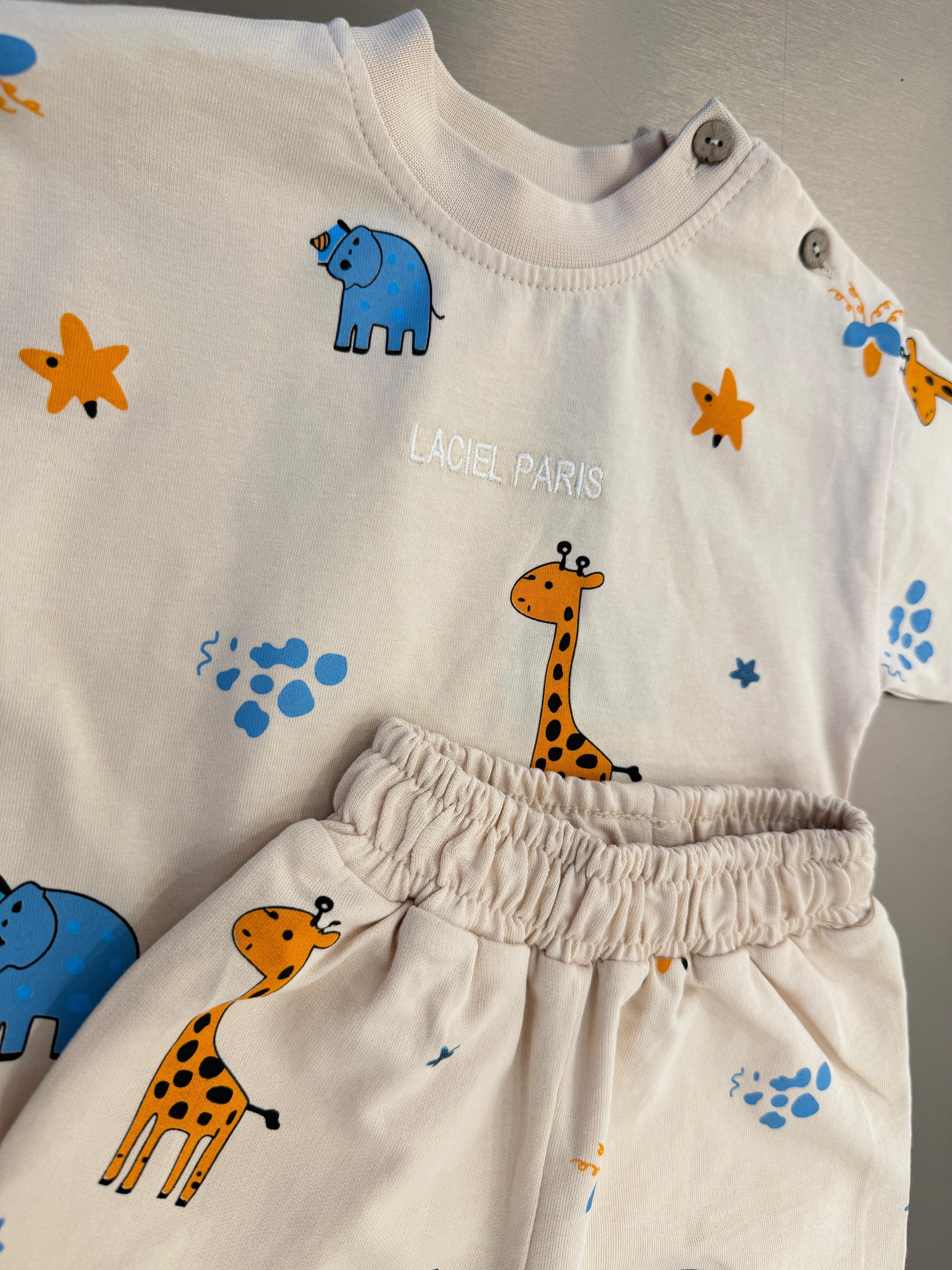 Unisex Çocuk Pamuklu Ekru Safari Hayvan Desenli Tişört Şort Takım