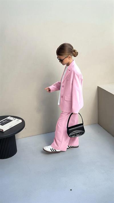 Kız Çocuk Oversize Blazer Ceket ve Pantolon Takımı – 2li Set, Şık ve Modern