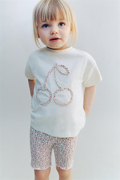 Kız Çocuk Pamuklu Ekru Desenli T-shirt ve Ribana Tayt Takım - Yazlık İki Parça
