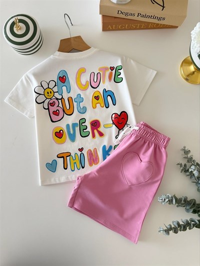 Kız Çocuk Pamuklu Ekru Pembe Kalp Detaylı Baskılı Tişört Şort Takım