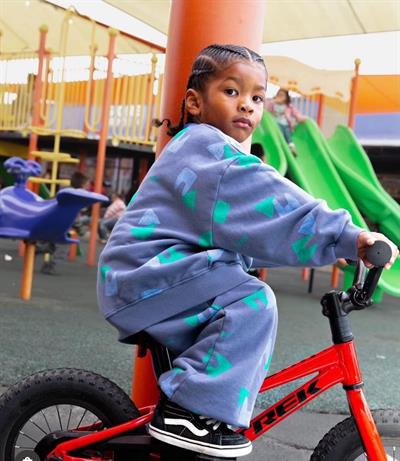 Erkek Çocuk Pamuklu Mavi Renk Desenli Sweatshirt ve Eşofman Alt Takım – Yeşil Turkuaz NAVI Baskılı