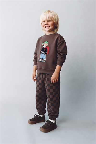 Çocuk Ayıcık Nakışlı Kahverengi Sweatshirt ve Dama Desenli Eşofman Altı Takım