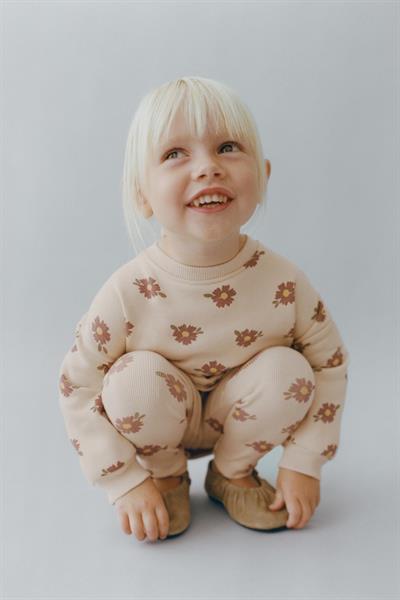 Kız Çocuk Pamuklu Bej Çiçek Desenli Sweatshirt ve Tayt Takımı - Yumuşak Dokulu