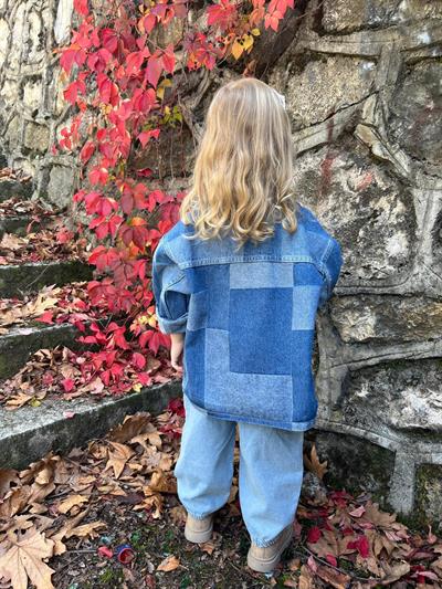 Unisex Çocuk Pamuklu Mavi Kare Desenli Fermuarlı Denim Ceket – Şık Günlük Tarz