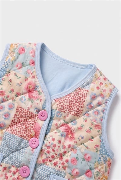 Kız Çocuk Pamuklu Çiçekli Patchwork Desenli Kapitone Yelek