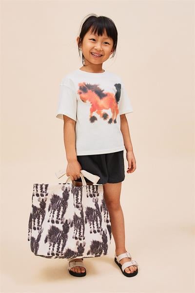 Kız Çocuk Pamuklu Ekru Su Desenli At Baskılı T-shirt - Oversize Kalıp