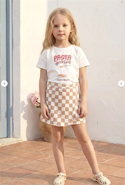 Kız Çocuk Pamuklu Pasta Baskılı T-shirt Kareli Etek Takım
