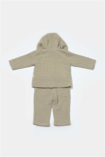 Unisex Bebek Pamuklu Yeşil Müslin Kapüşonlu Ceket ve Pantolon Takım – Koyun Nakış Detaylı