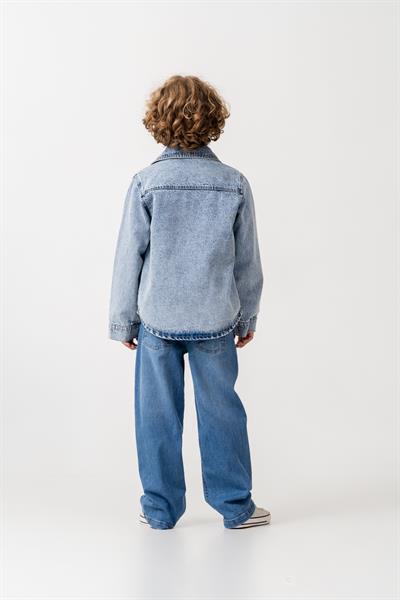 Unisex Çocuk Pamuklu Açık Mavi Denim Gömlek ve Geniş Paçalı Jean Takım – Rahat Günlük Kombin