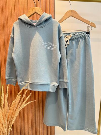 Kız Çocuk Pamuklu Füme Kapüşonlu Sweatshirt ve Geniş Paça Eşofman Takım – Minimal Yazı Baskılı Rahat Stil