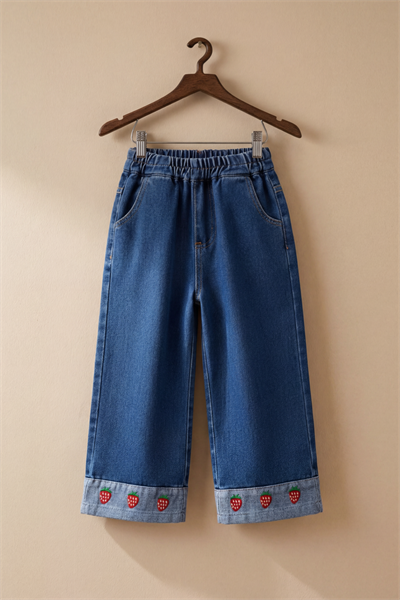 Kız Çocuk Pamuklu Mavi Çilek Nakışlı Jean Pantolon - Lastik Belli Bol Paça Model
