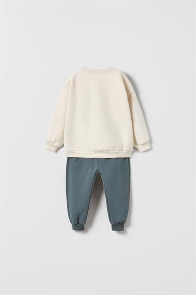 Erkek Çocuk Pamuklu Krem Köpek Desenli Sweatshirt ve Mavi Eşofman Altı Takım - Yumuşak Kumaş Konforu