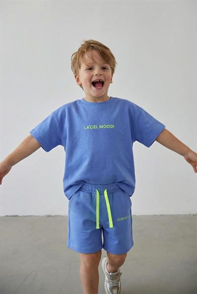 Erkek Çocuk Pamuklu Mavi Slogan Baskılı T-Shirt ve Şort Eşofman Takım - Neon Bağcıklı