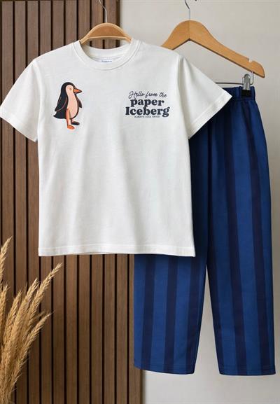 Çocuk Pamuklu Beyaz Baskılı T-Shirt ve Lacivert Pantolon Takım