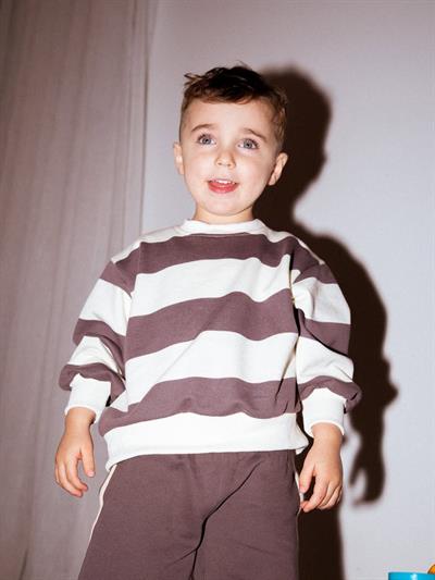 Unisex Çocuk Pamuklu Kahve Çizgili Sweatshirt ve Şeritli Eşofman Takım - Rahat Kesim