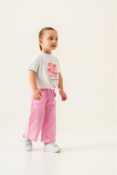 Kız Çocuk Beyaz Çiçek Baskılı Tişört ve Pembe Keten Pantolon Takımı 