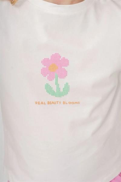 Kız Çocuk Pamuklu Beyaz Çiçek Baskılı T-shirt ve Pembe Cepli Pantolon Takım