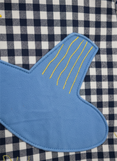 Unisex Çocuk Pamuklu Lacivert Ekose Kuş Aplikeli Yelek – Yumuşak Dolgulu