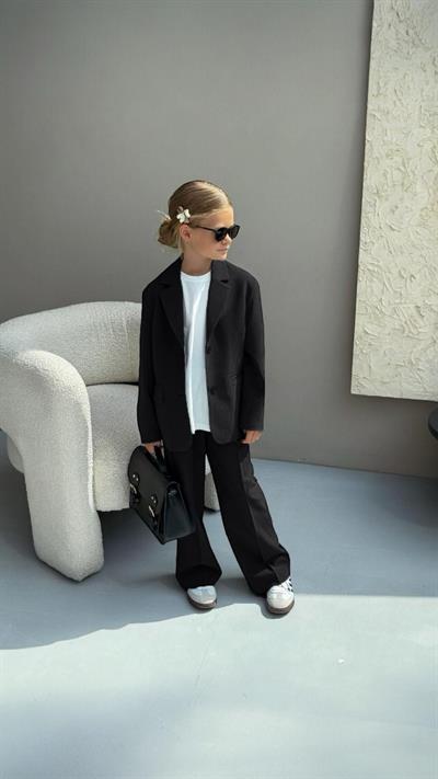 Kız Çocuk Oversize Blazer Ceket ve Pantolon Takımı – 2li Set, Şık ve Modern
