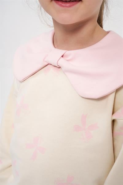 Kız Çocuk Pamuklu Pembe Çiçek Desenli Geniş Yaka Sweatshirt ve Tayt Takım