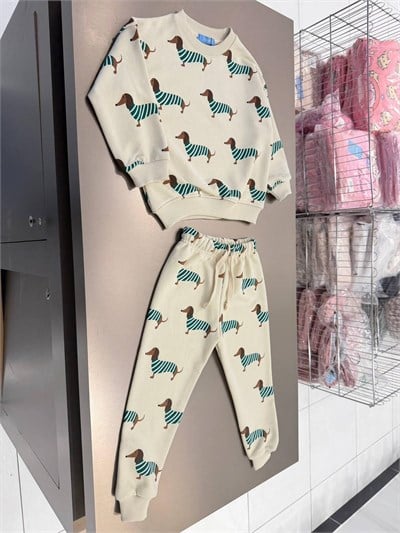 Çocuk Köpek Desenli Ekru Sweatshirt ve Eşofman Altı Takımı
