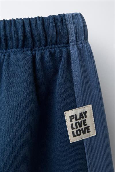 Unisex Çocuk Pamuklu Kırmızı Ayı Baskılı T-Shirt ve Lacivert Eşofman Takım