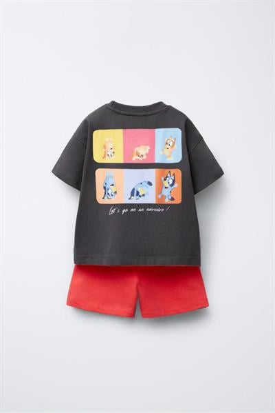 Unisex Çocuk Pamuklu Siyah Kırmızı Bluey T-shirt ve Şort Takım