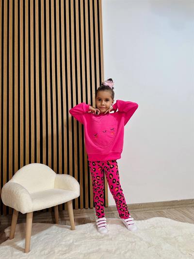 Kız Çocuk Pamuklu Fuşya Kalpli Sweatshirt Leopar Desenli Pantolon Takım