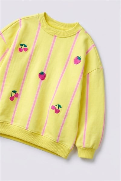 Kız Çocuk Çilek Kiraz Desenli Sarı Sweatshirt ve Eşofman Takımı