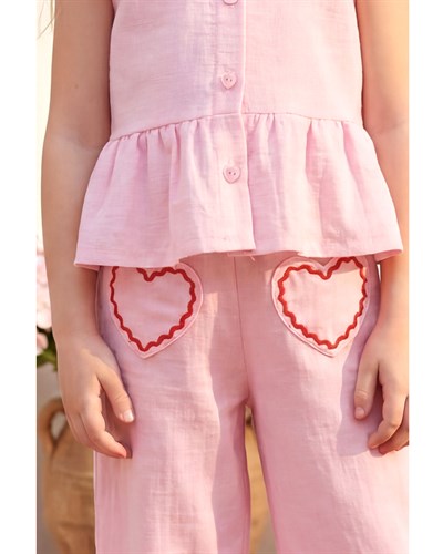 Kız Çocuk Pamuklu Pembe Bebe Yaka Kalp Cep Detaylı Bluz Pantolon Takım