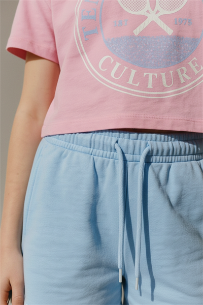 Kız Çocuk Pamuklu Pembe Baskılı Crop T-Shirt Mavi Şort Takım