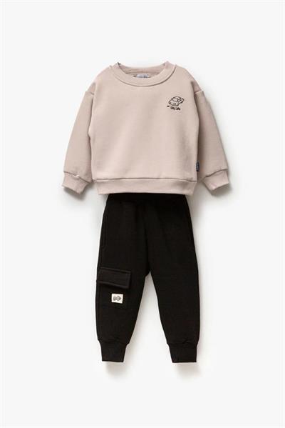 Erkek Çocuk Pamuklul Araba Desenli 3 İplik Şardonlu Sweatshirt ve Siyah Kargo Eşofman Takım