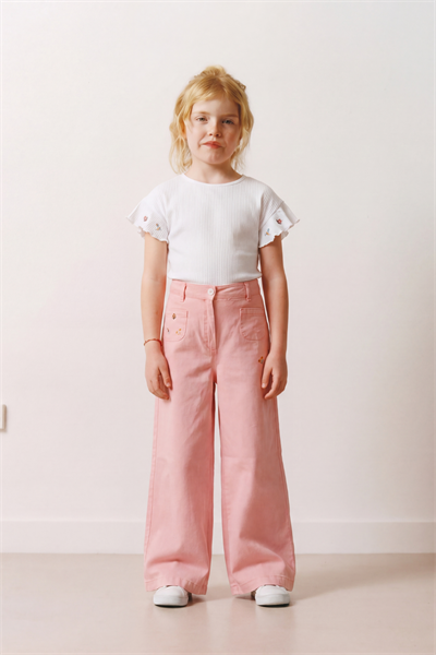 Kız Çocuk Pamuklu Beyaz Fırfır Kollu T-shirt Pembe Nakışlı Bol Paça Pantolon Takım