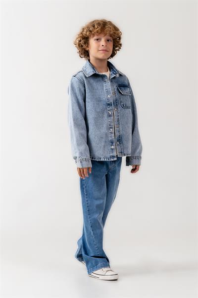 Unisex Çocuk Pamuklu Açık Mavi Denim Gömlek ve Geniş Paçalı Jean Takım – Rahat Günlük Kombin