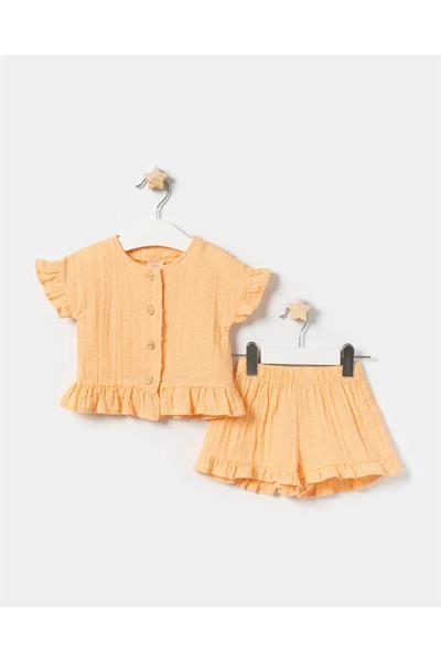 Kız Bebek Müslin Fırfırlı Bluzlu Şort Takım