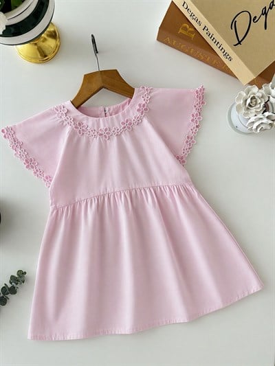 Kız Çocuk Pamuklu Pembe Çiçek Güpür Detaylı Elbise