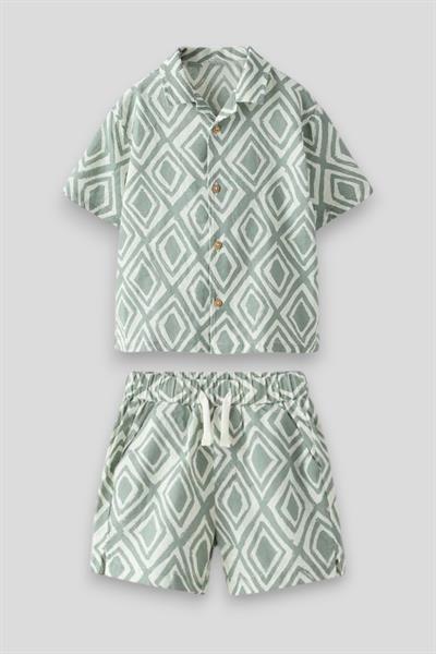 Erkek Çocuk Pamuklu Geometrik Desenli Şortlu Gömlek Takım – Yazlık Rahat Kesim