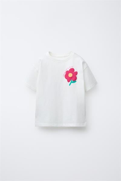 Kız Çocuk Pamuklu Beyaz Çiçek Nakışlı T-Shirt Çiçek Desenli Şort Takım - Yazlık Set